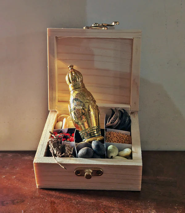 Ayur Vistra - Money Magnet Box + Attar